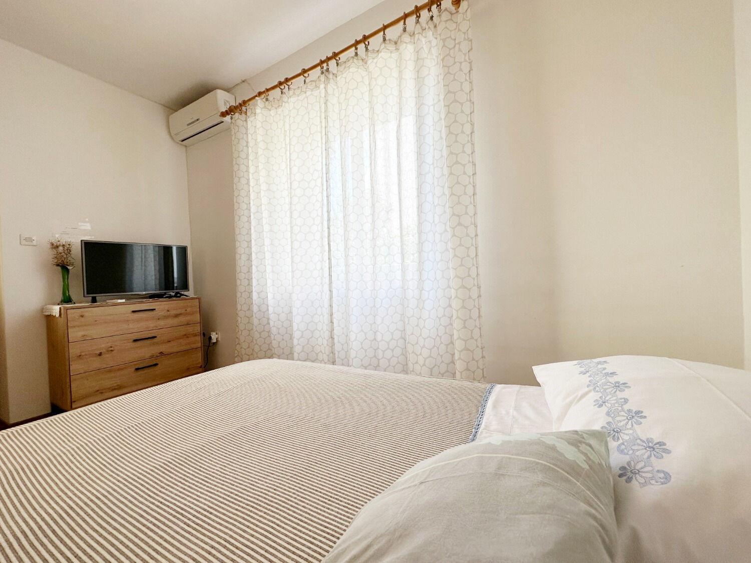 Apartments Mihaela Трогир Экстерьер фото